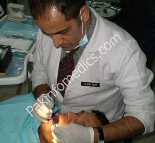 Dr Javed Aslam in Surgery